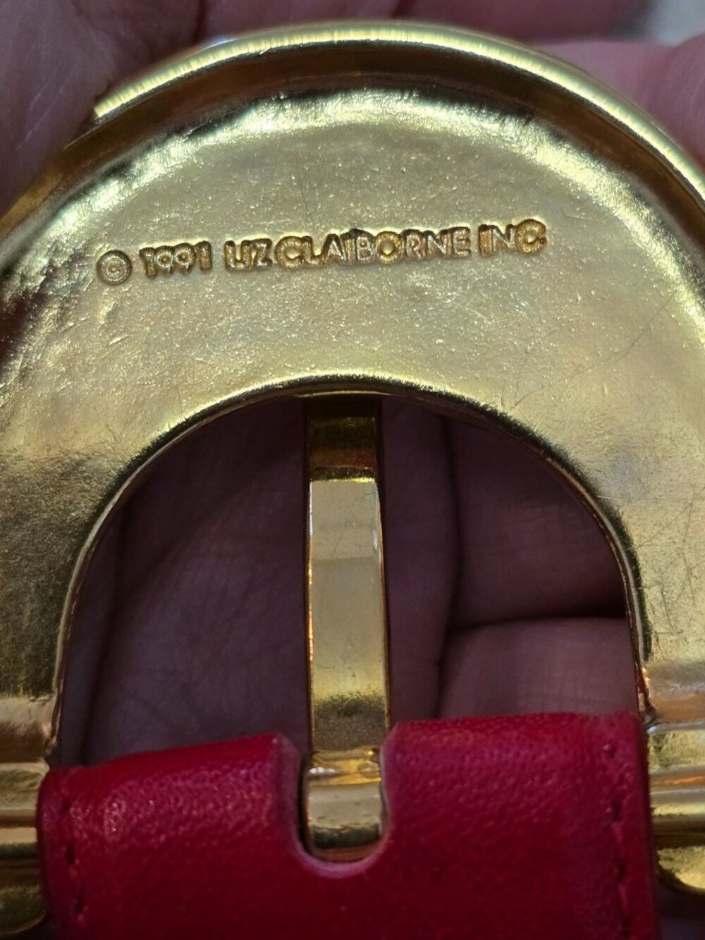 Liz Claiborne Womens L Red Leather Belt Gold and Silver Tone Buckle 1991 - Picture 5 of 11